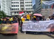 Aksi Jilid II APMK di Depan MK: Desak Pemberhentian Arsul Sani dan Pengusutan Dugaan Ijazah